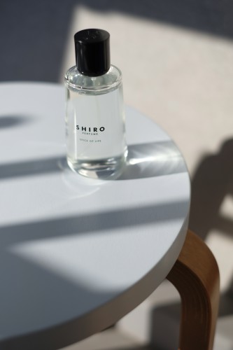 005_Shiro Perfume