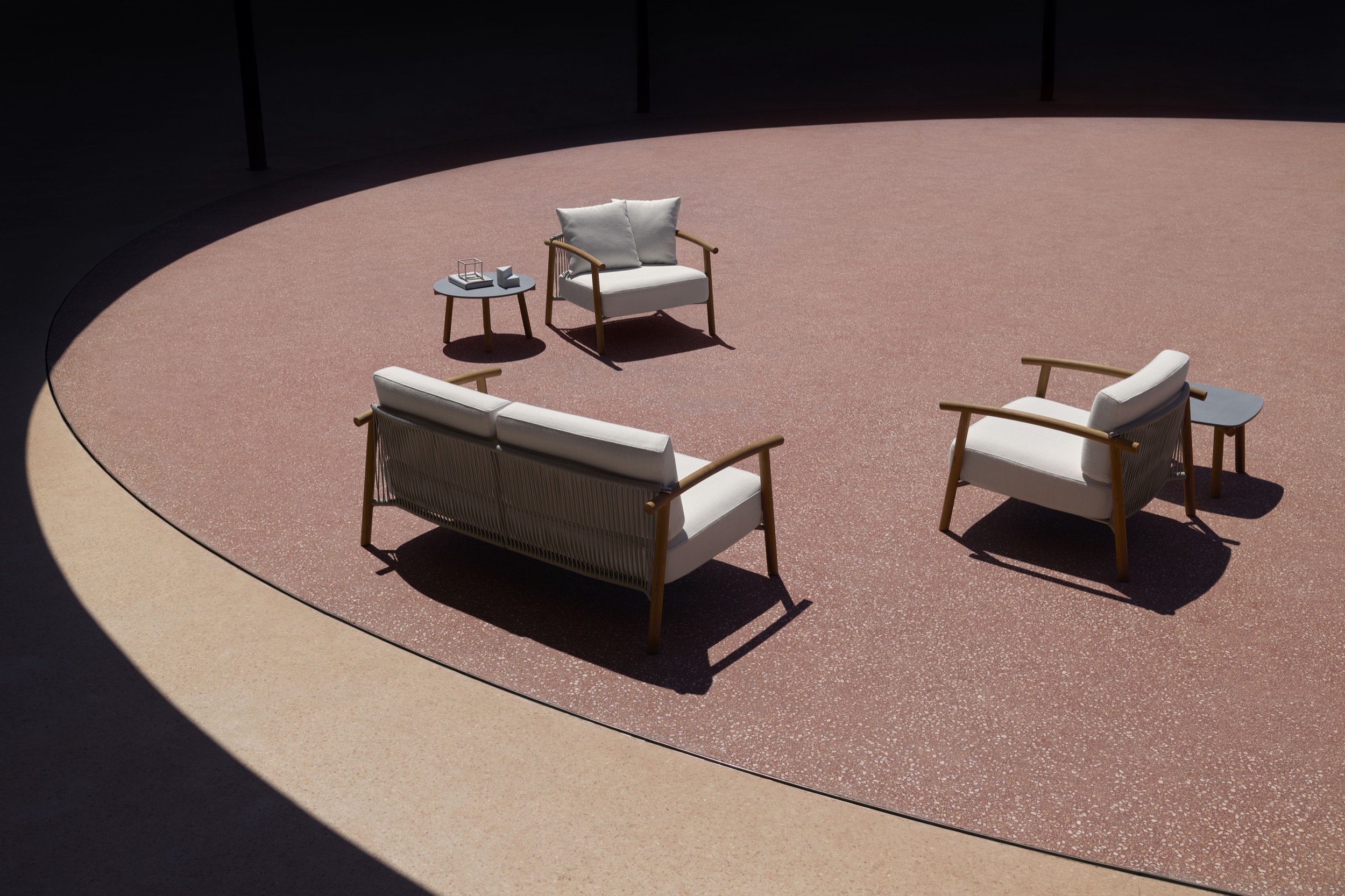 Kasumi - image01.jpg